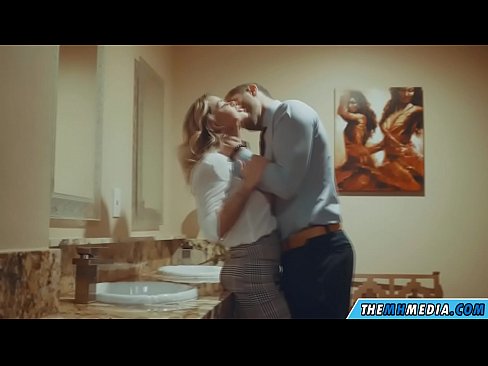 ❤️ Kung ang usa ka busty blonde naghaylo kanimo sa usa ka publiko nga kasilyas ❌ Porn video sa ceb.pornohdmega.ru ❌